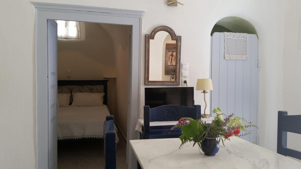 Bed and Breakfast Emmantina Mesaria Exterior foto